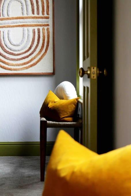 Lincoln Apartment Freshly Renovated Common Views Burton  Buitenkant foto